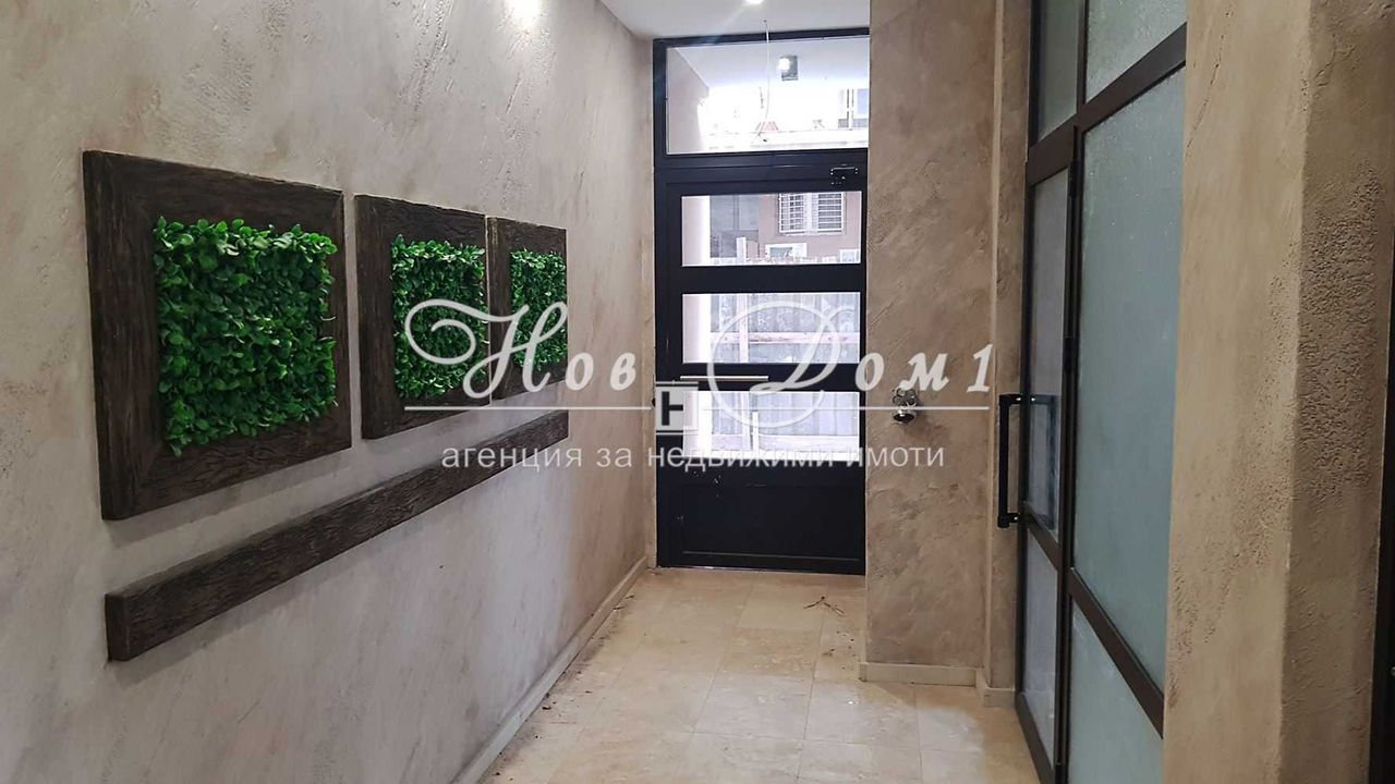 Продава се Едностаен апартамент в Пловдив, Централна гара - 41 кв.м за 2561 €/кв.м - Снимка #10