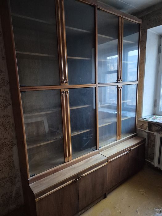 Шкаф и серванты бесплатно