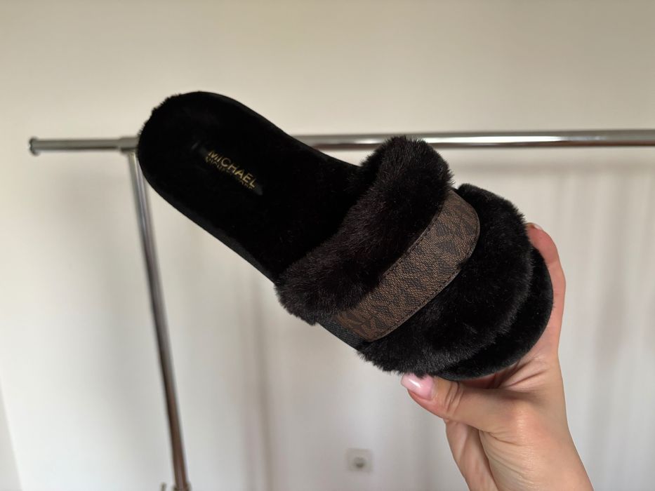 Пухени/меки чехли Michael Kors