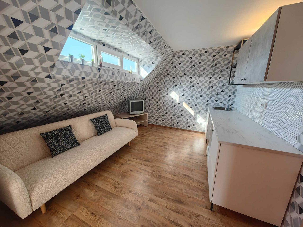 Продава се Двустаен апартамент в Несебър - 54 кв.м за 1112 €/кв.м - Снимка #5