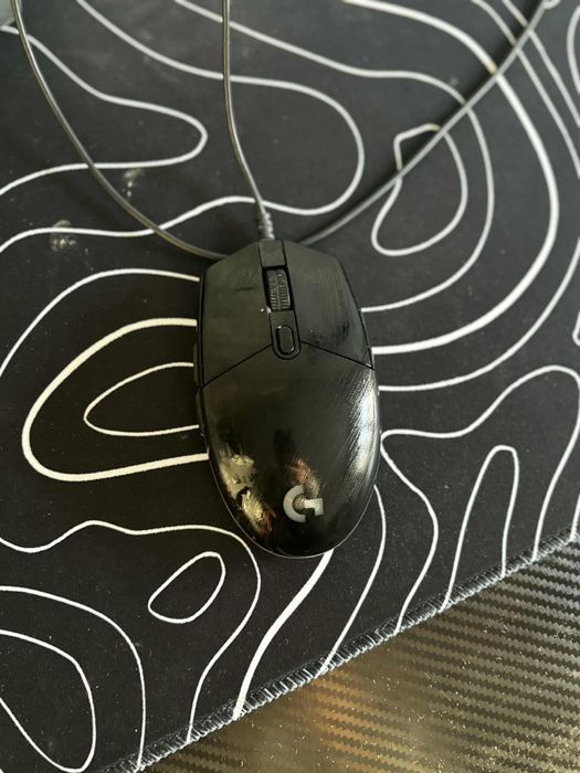Мишка logitech g29

Клавиатура RK61