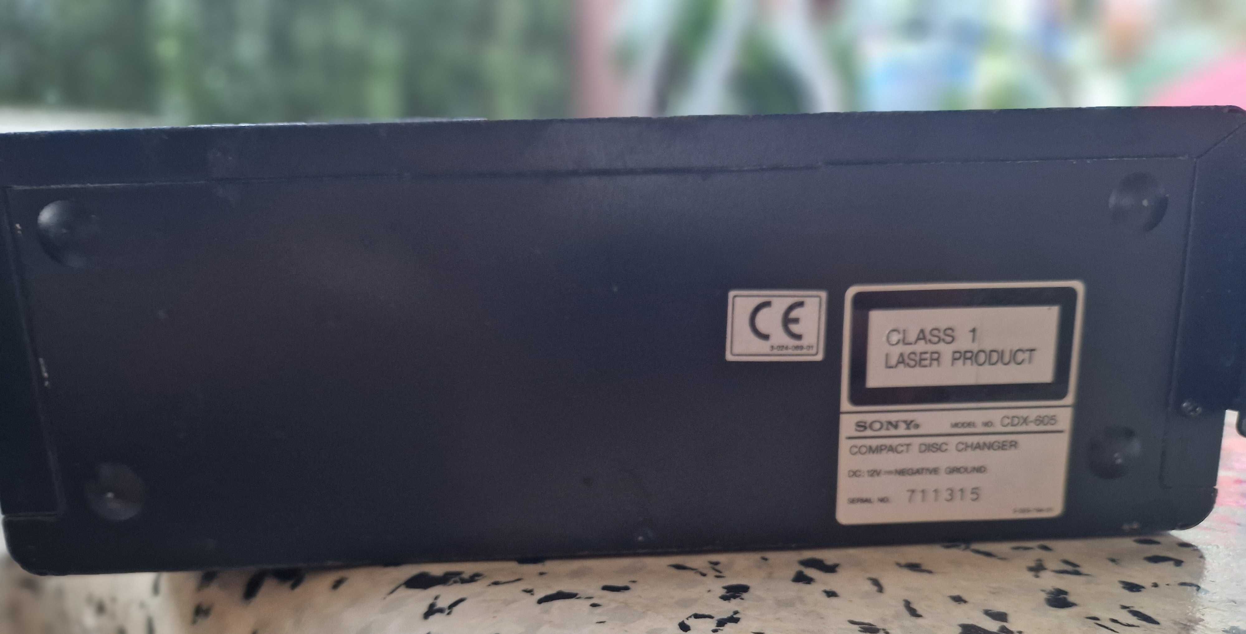 SONY Car Dics Changer CDX-605