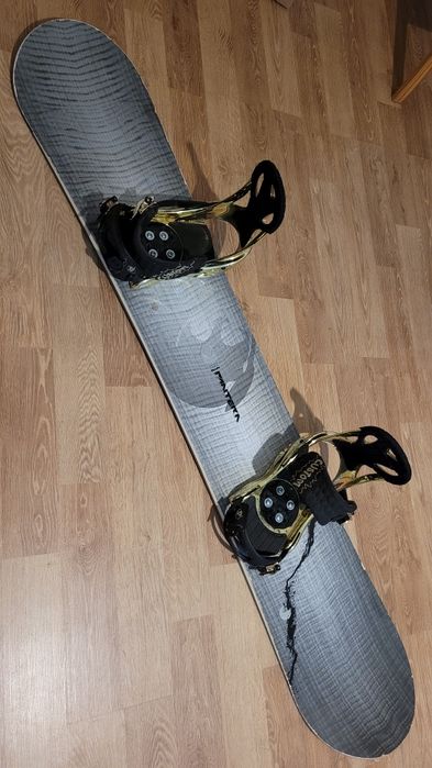 Placa snowboard NITRO PANTERA 166 cu legături BURTON CUSTOM