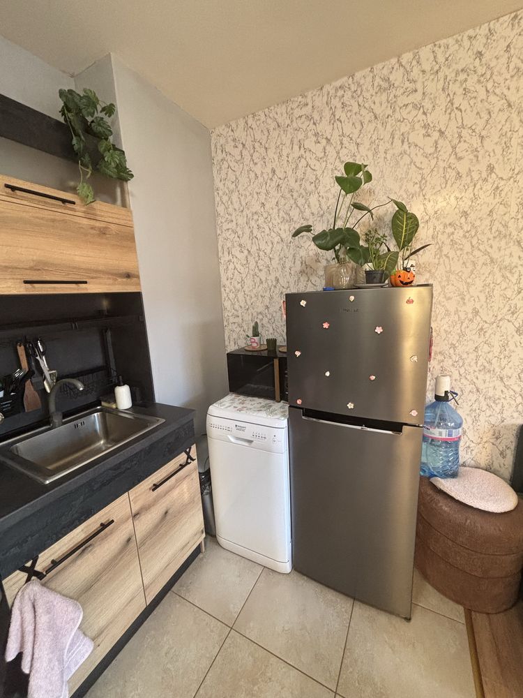 Продава 2-Стаен В Сентрал Парк 3