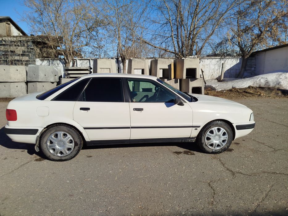 Продаю Ауди 80 Б4 Инжектор.Обмен нет.Рассрочки нет