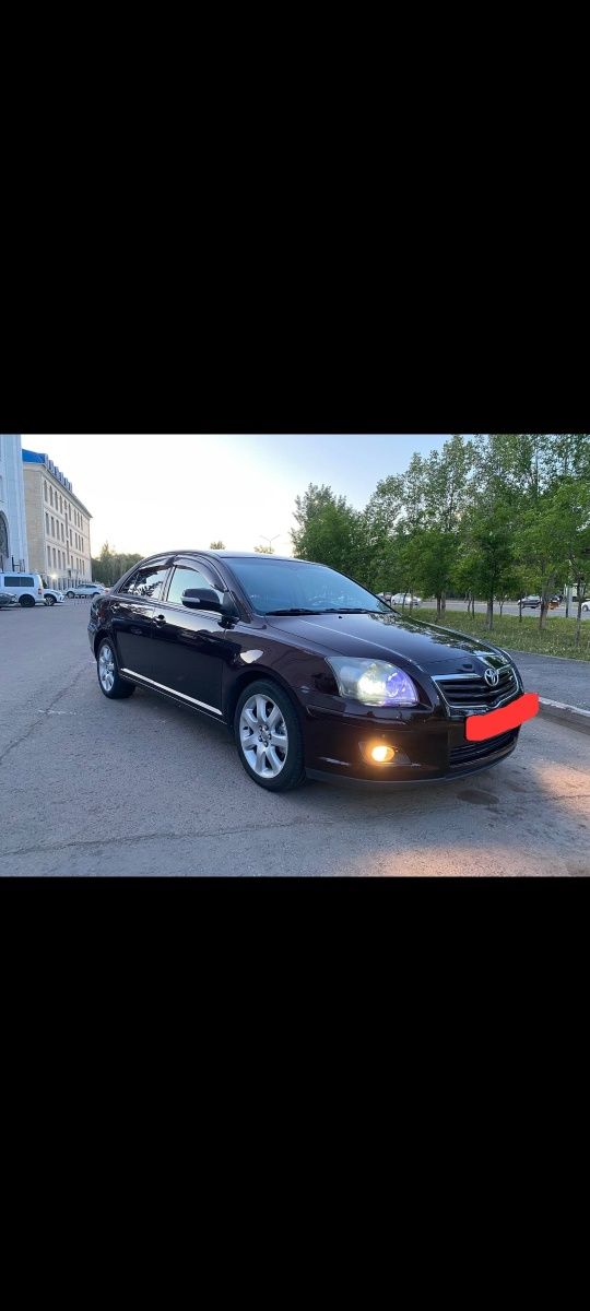 Toyota Avensis в хорошем состояний