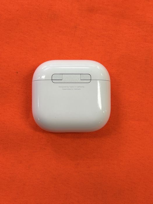 Кейс Airpods 4 оригинал
