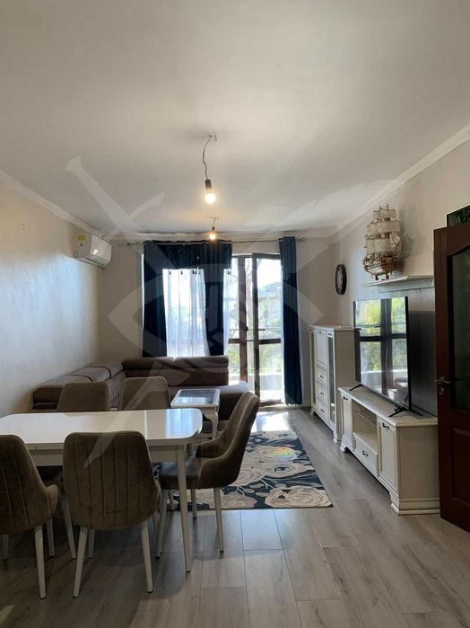 Тристаен апартамент с района на Траката- 94066