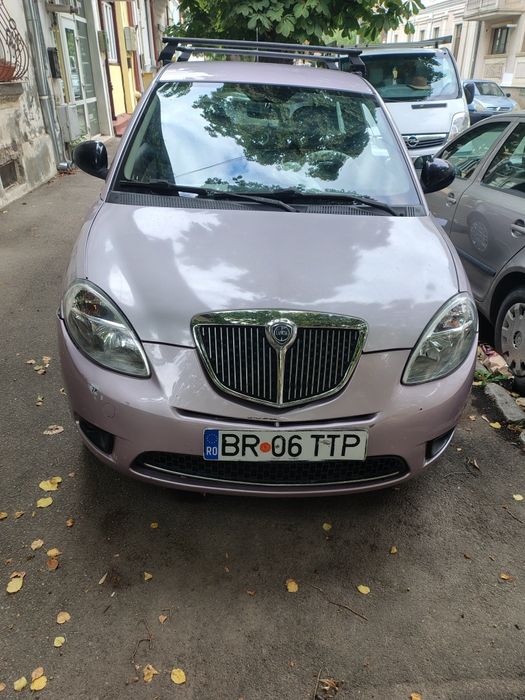 Lancia Ypsilon 2010