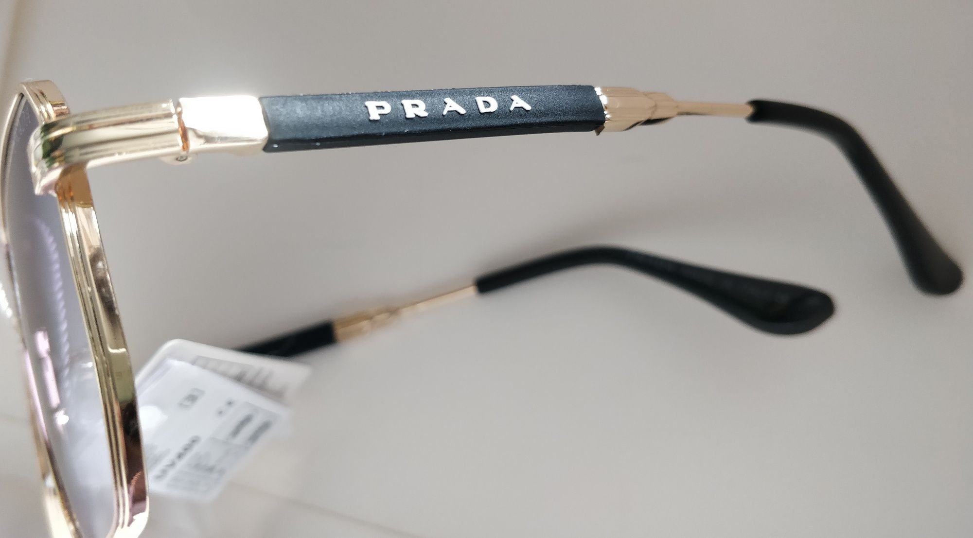 Ochelari de soare Prada