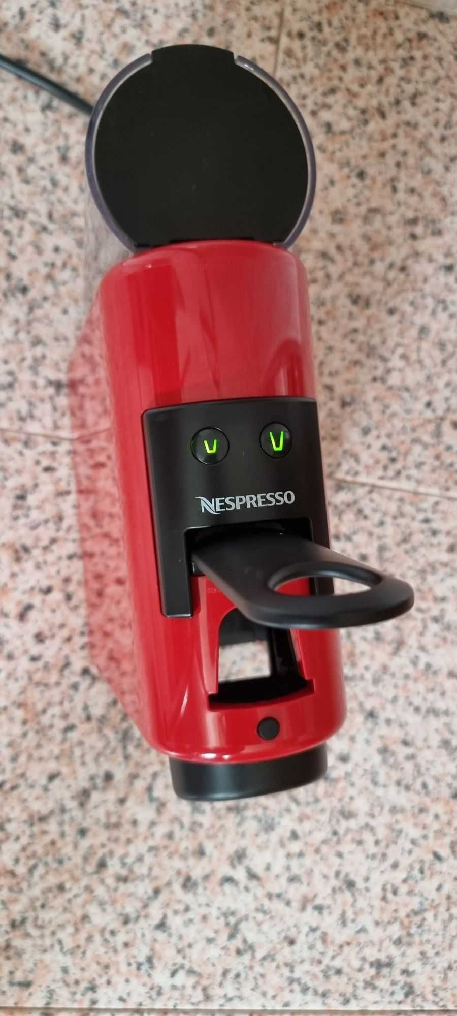 Nespresso Essenza Mini.