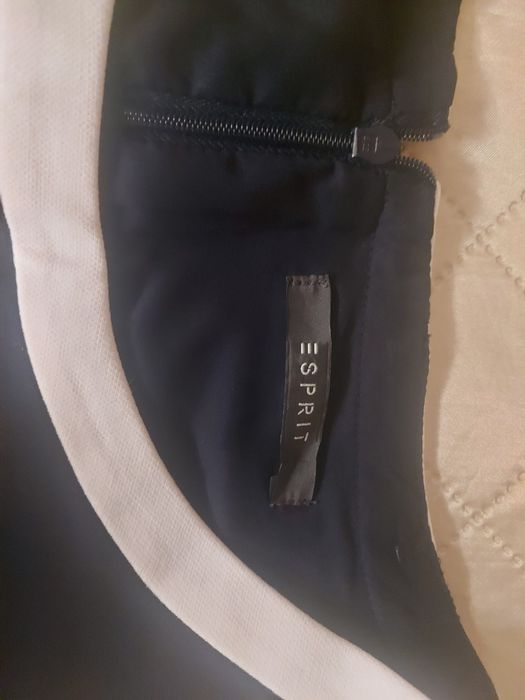 Продавам рокля Esprit НАМАЛЕНА НА 20 ЛВ