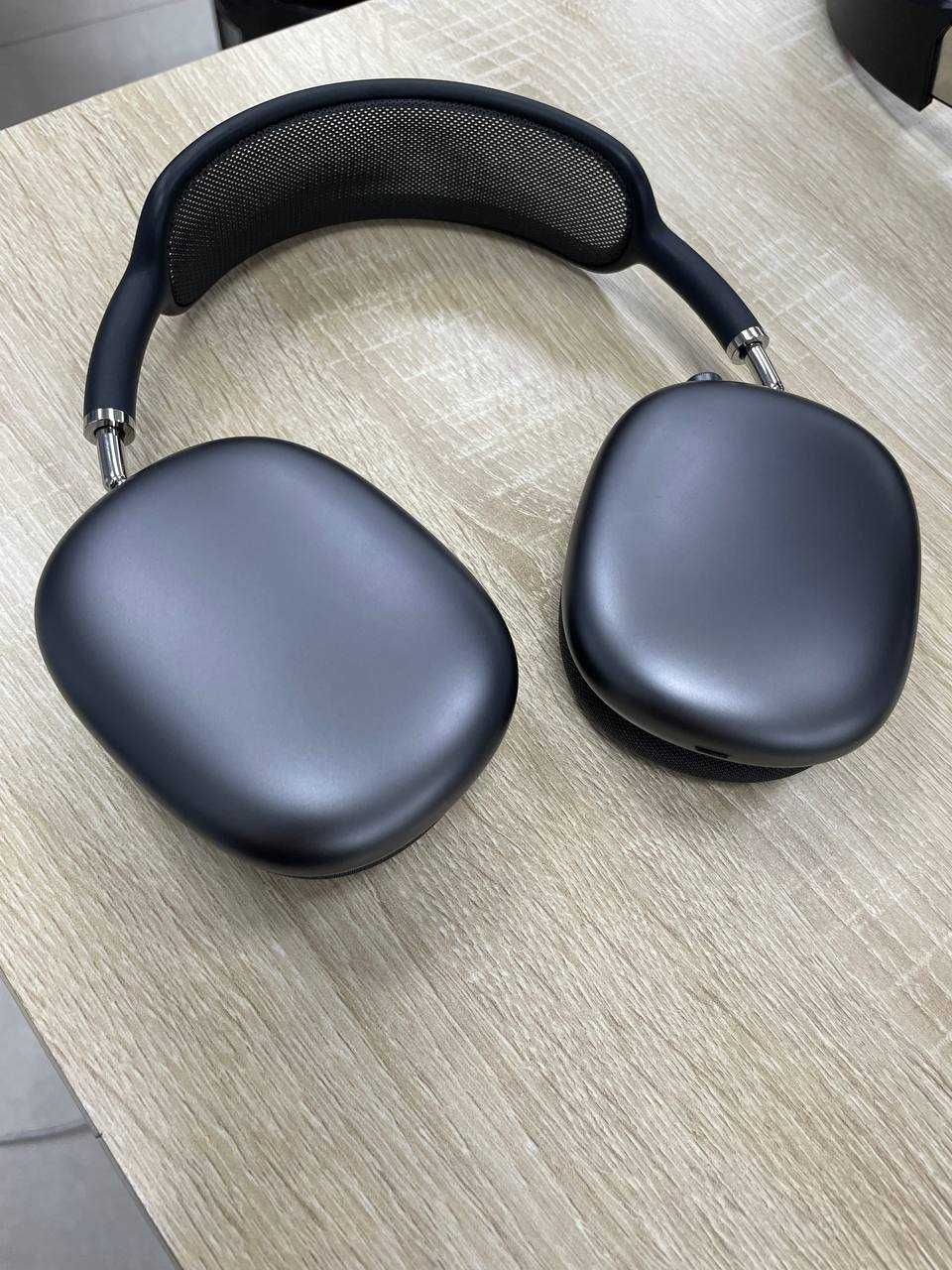 Продам Airpods Max Оригинал, в идеальном состоянии