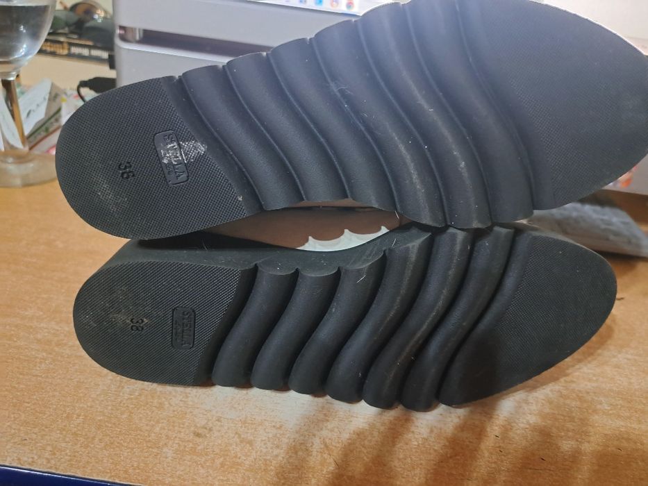 Vand botine dama cu talpa intreaga