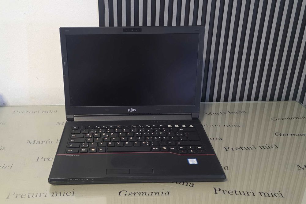 Laptop core i5 gen 6 Fujitsu Siemens E546 functional dar display spart