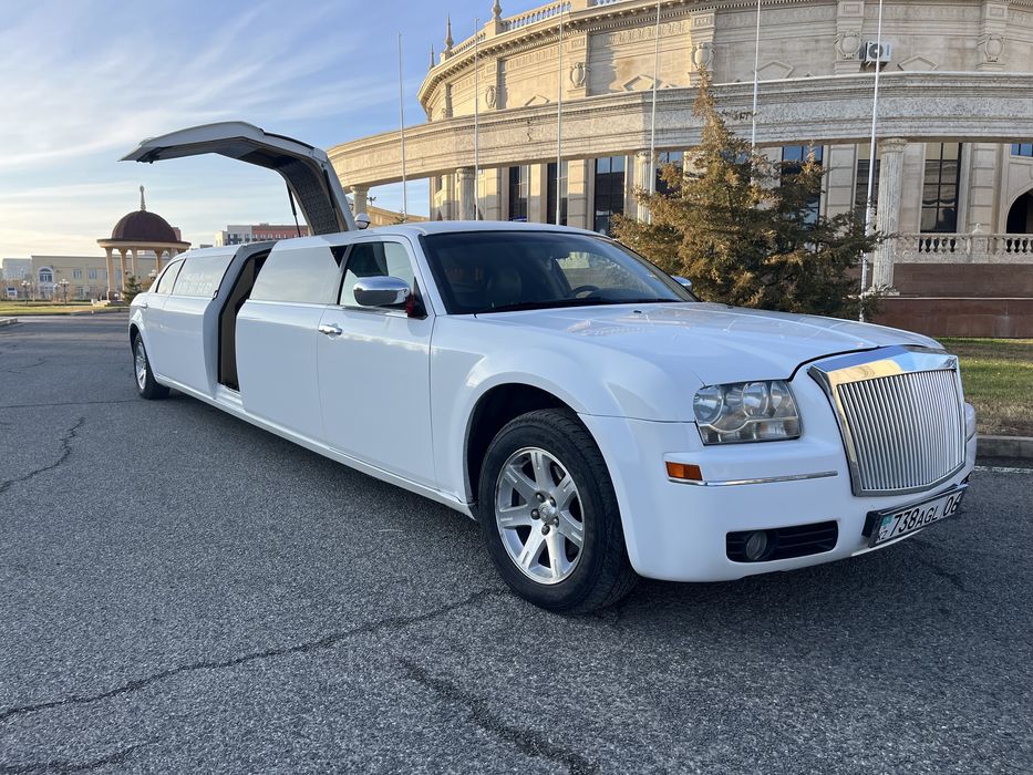 Аренда лимузин в стыле Роллс Ройс, оформления в подарок, прокат аренда