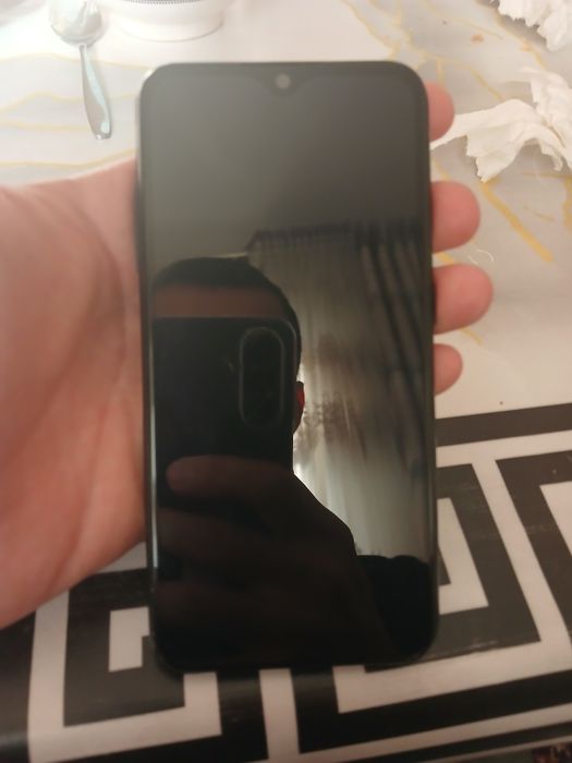 Продаю самсунг а 01