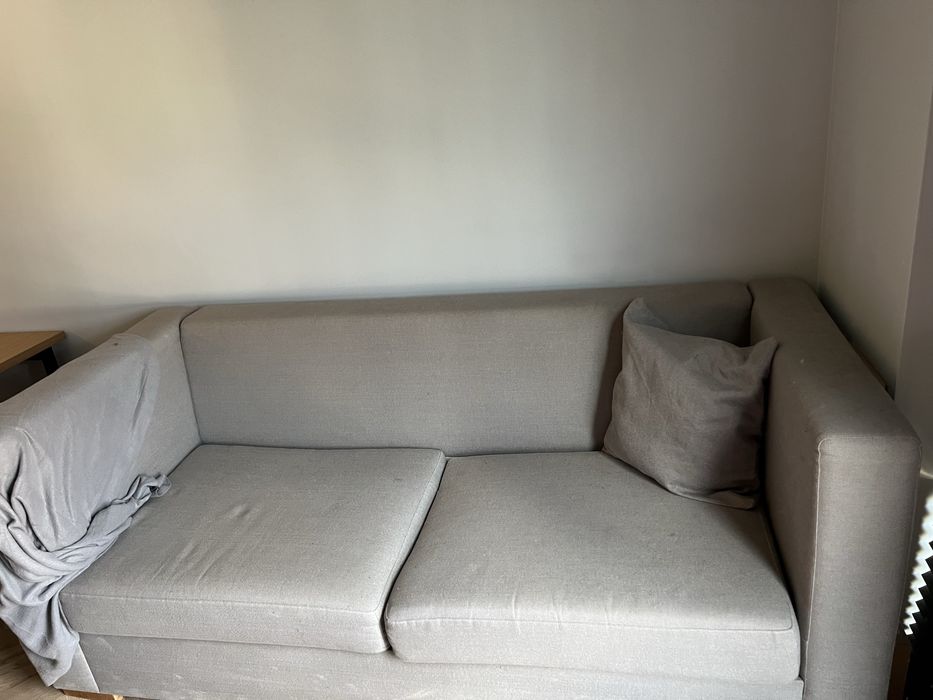 Сив разтегателен диван