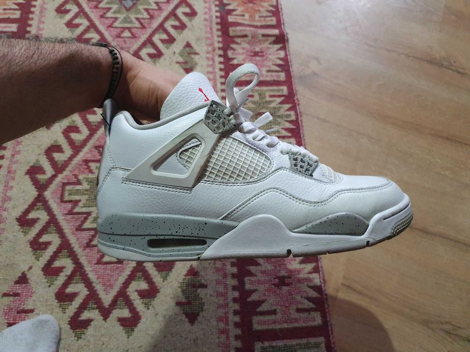 Nike Air Jordan 4 white Oreo