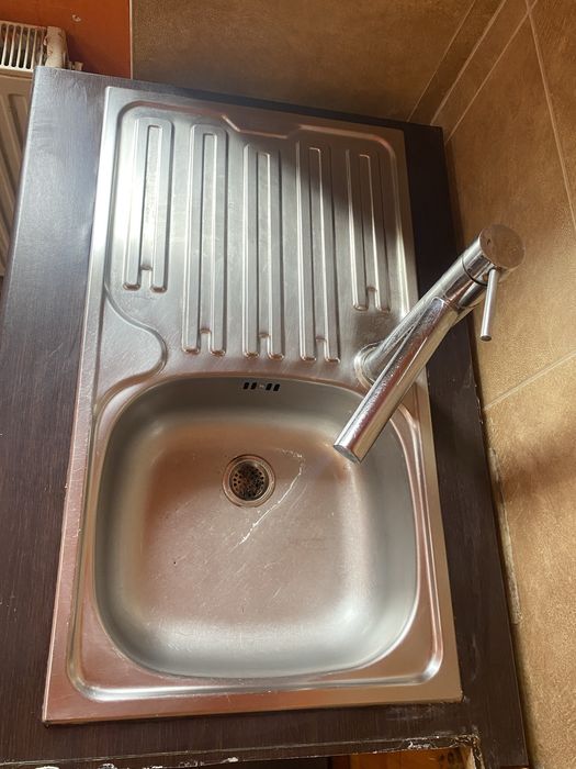 Vand chiuveta bucatarie cu baterie functionala