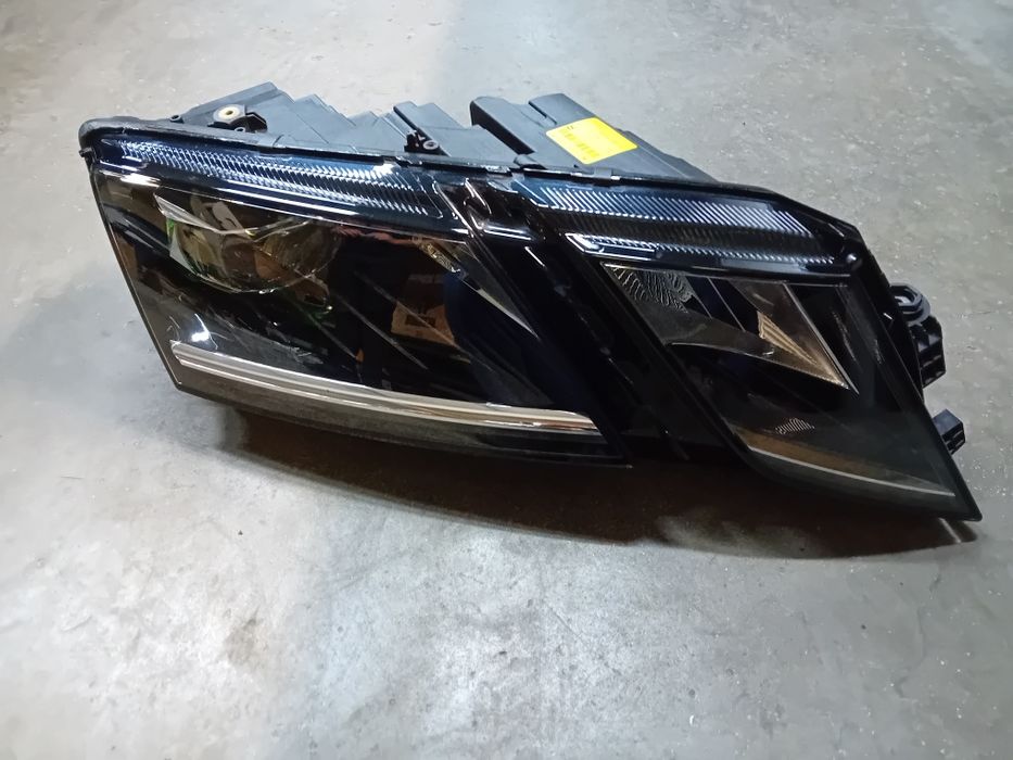 Far dreapta Full Led Skoda Octavia 3 Facelift 2017-2019