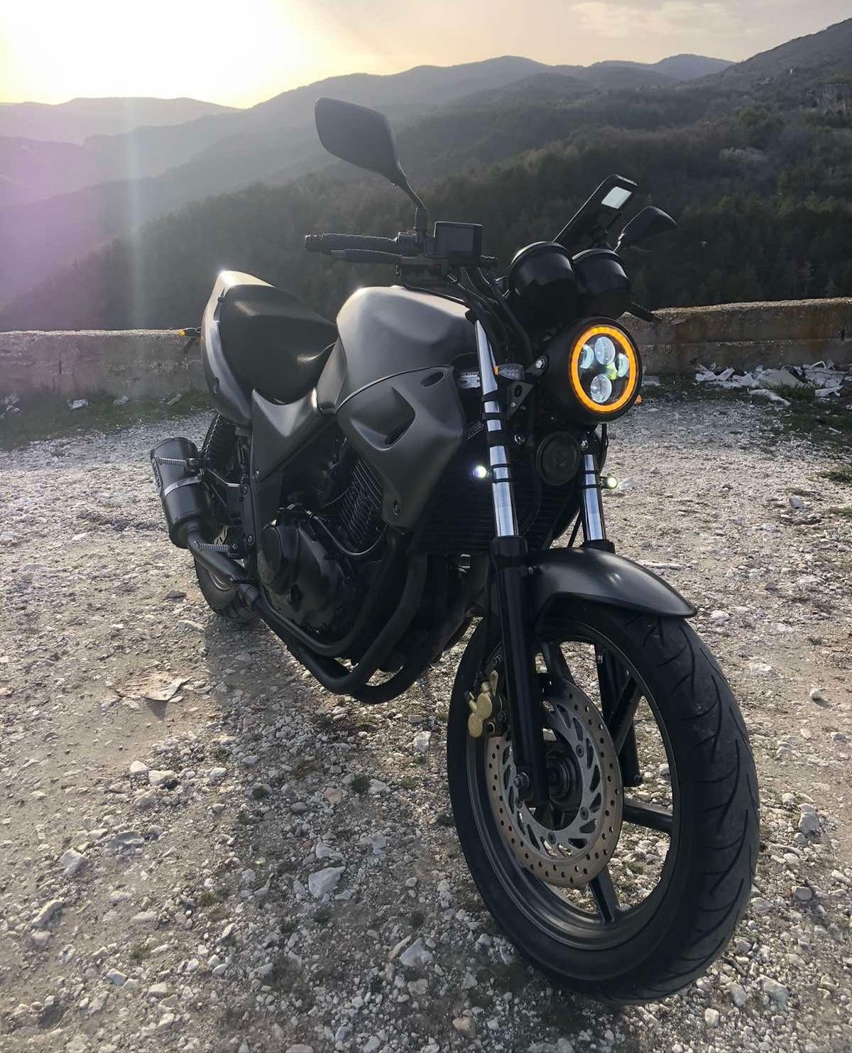 Honda CB500 Custon Sport