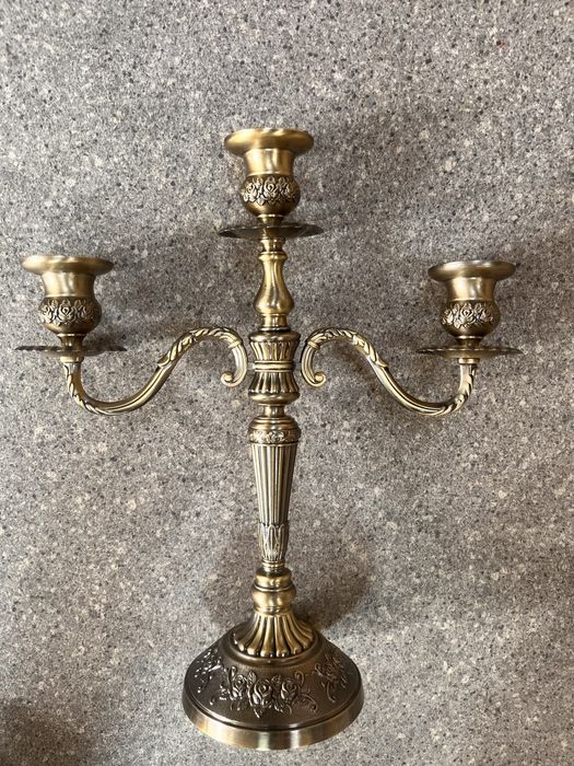 Подсвечник канделябр