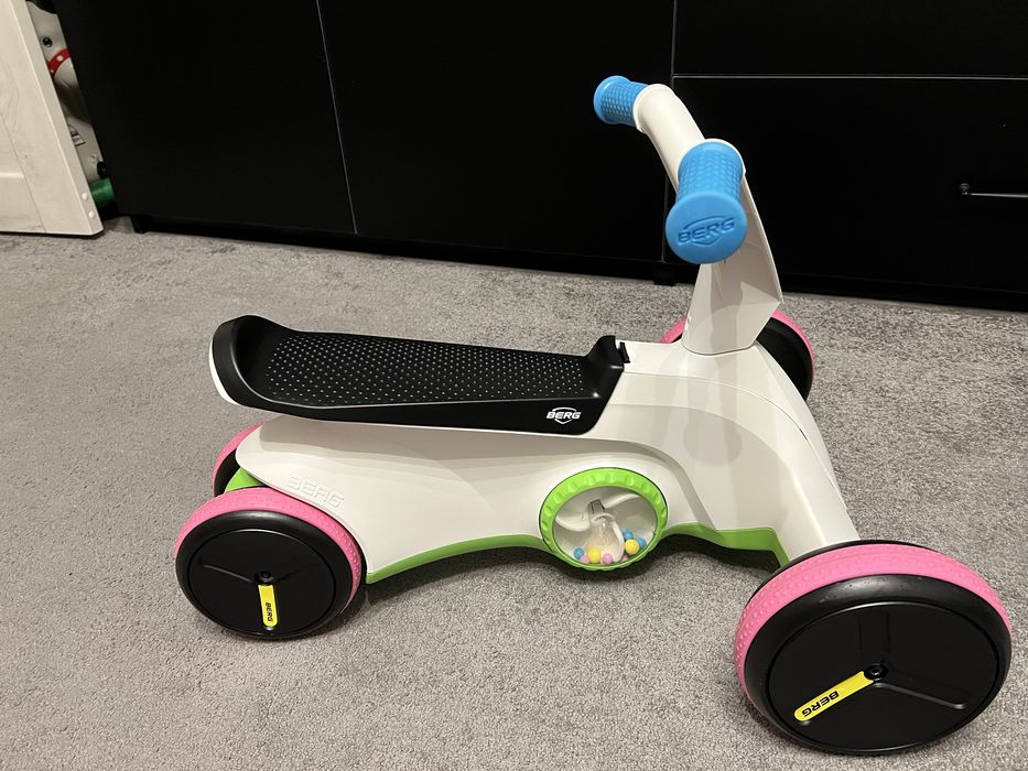 Tricicleta Kart GO T - potrivit pentru intervalul de varsta 10-30 luni