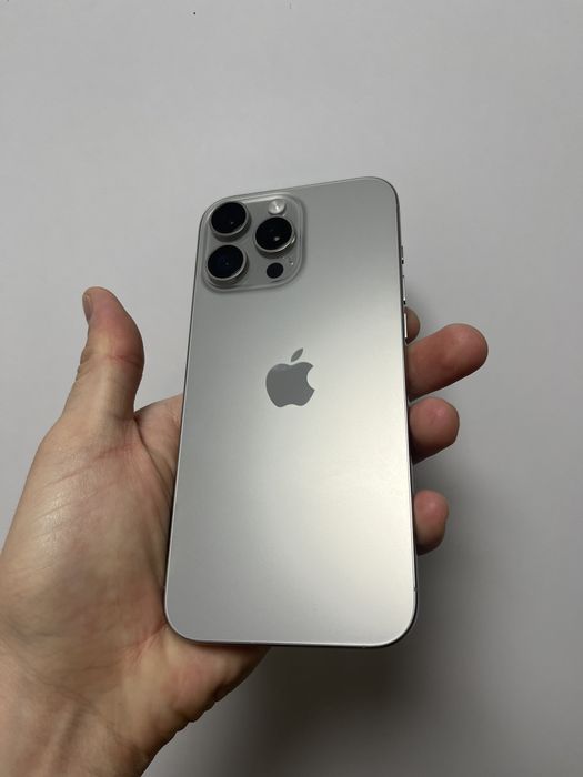 Айфон 16 про мах 512