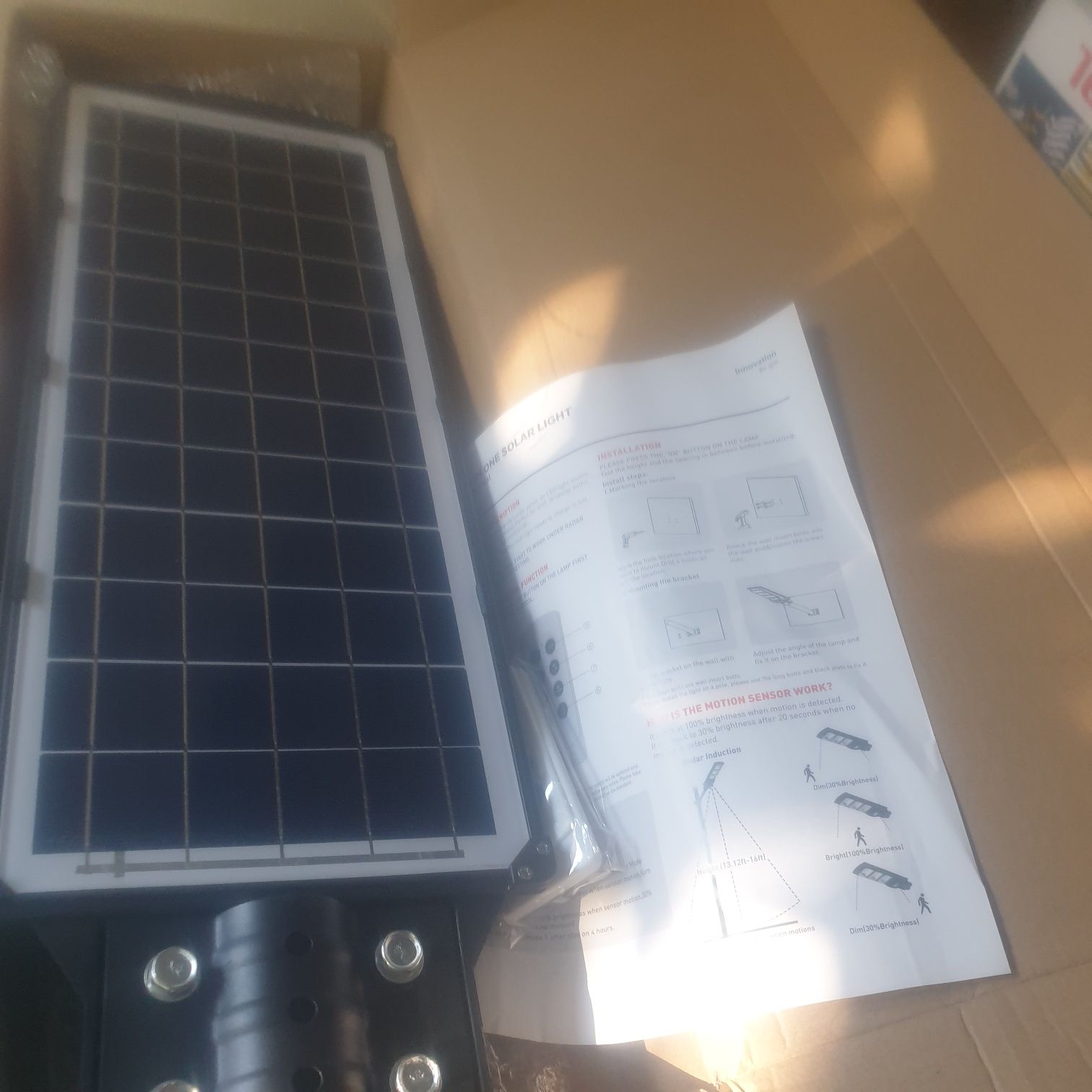 New solar light es04 90w led улично осветлението