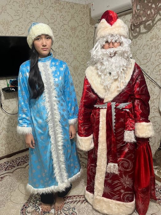 Продается костюм деда мороза и Снегурочки