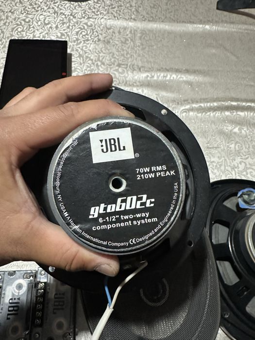 Aparatura kamplekt sotiladi