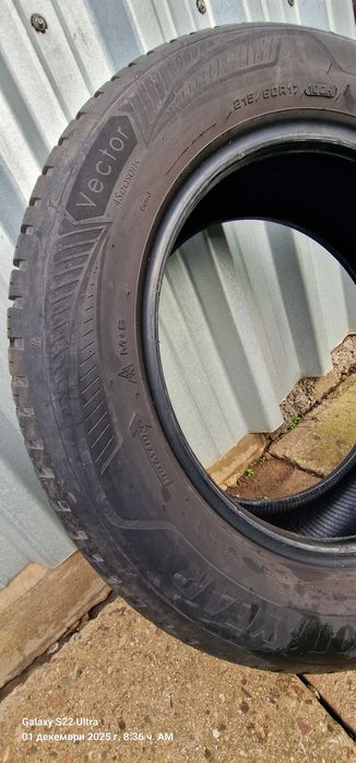 4 всесезонни гуми 215/60/17 Good Year