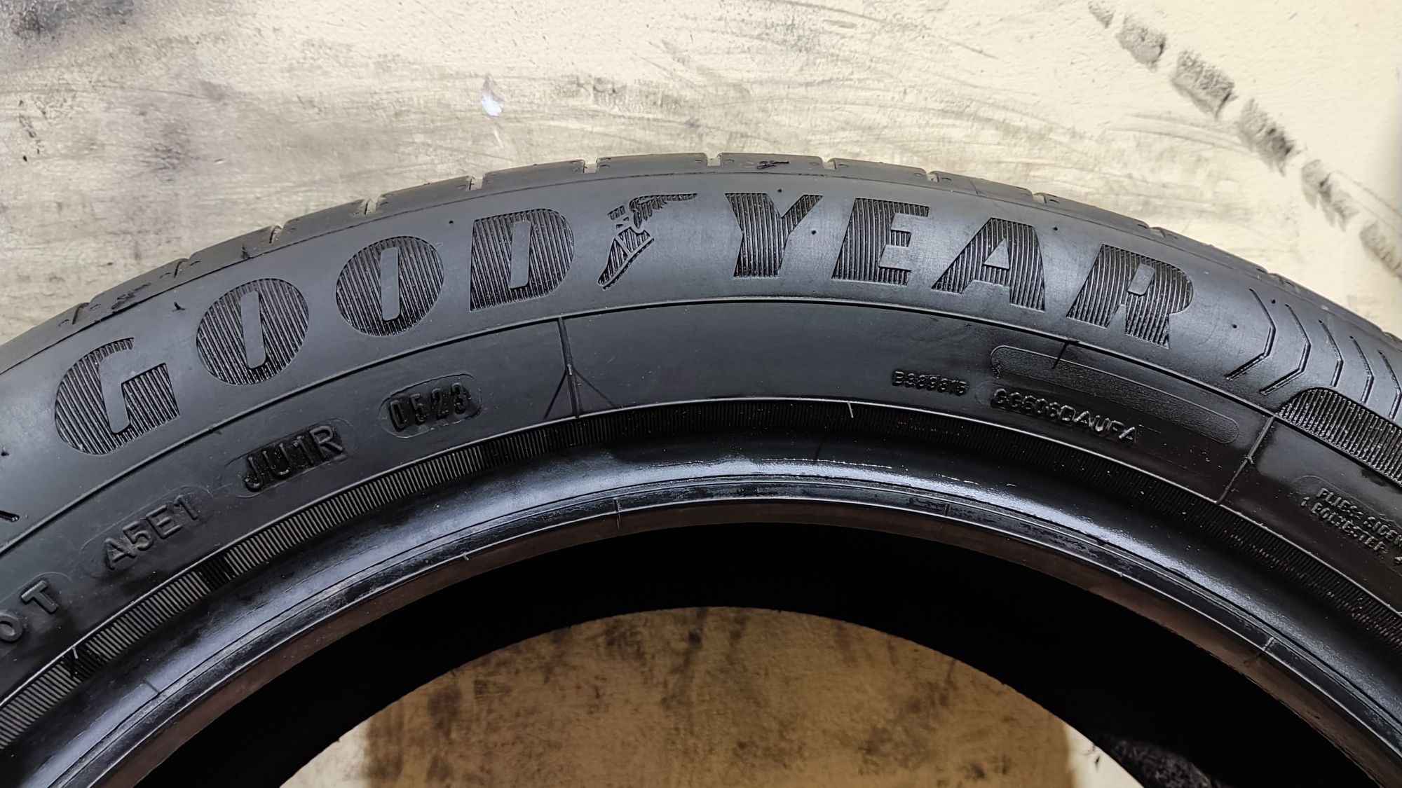 1бр лятна гума 205/55/17 Goodyear Efficient Grip Performance, dot23
