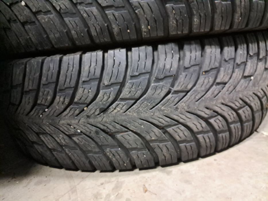 Anvelope second iarna 225 75 R16C Nokian 2022