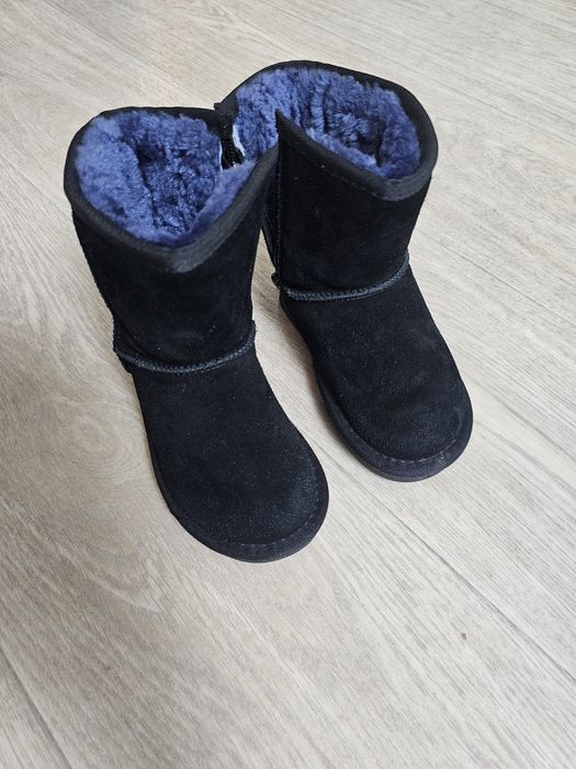 Продам зимние ботинки