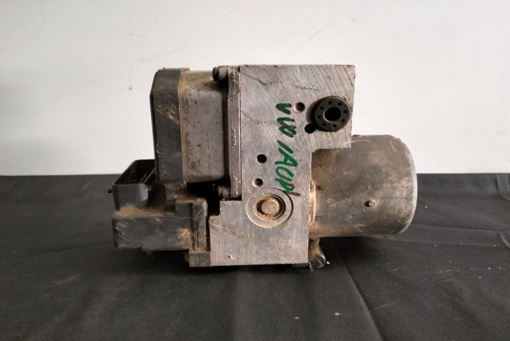 Pompa ABS 8E0614111C Audi A8 D2/4D