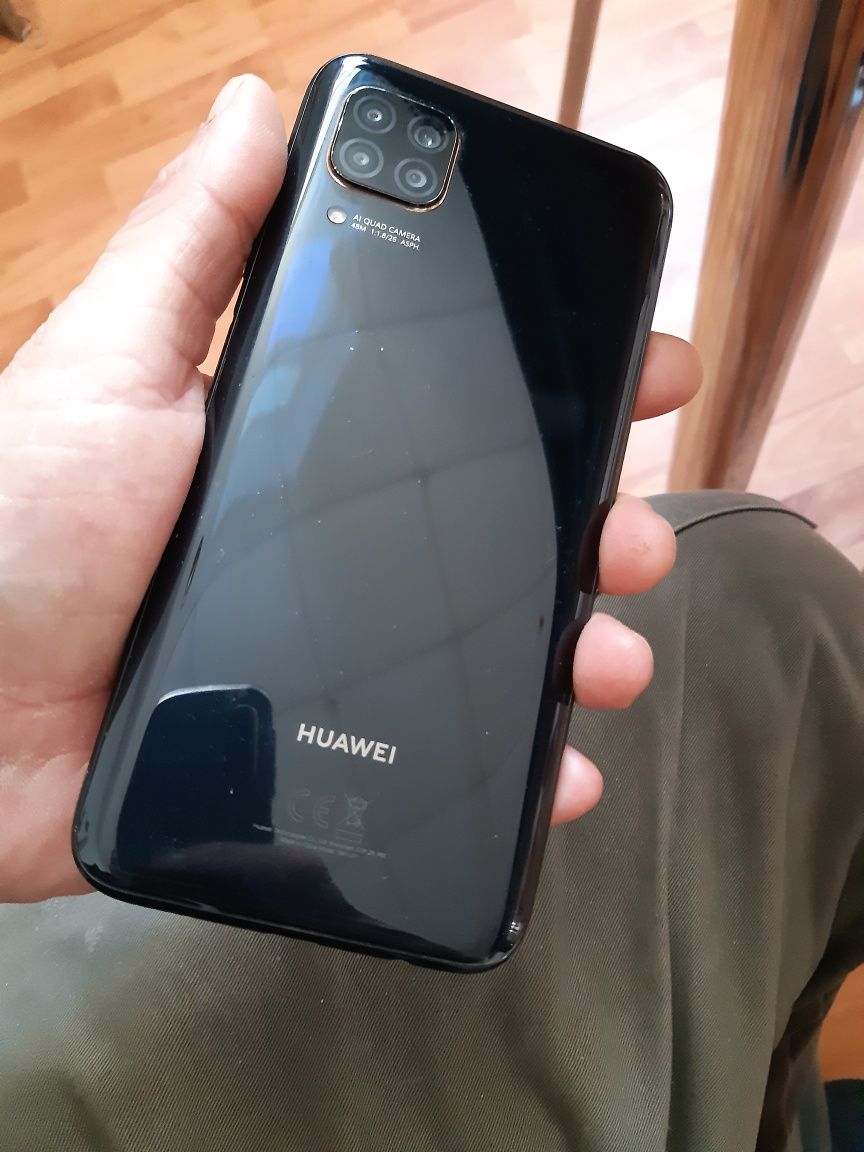 Huawei P40 lite, impecabil