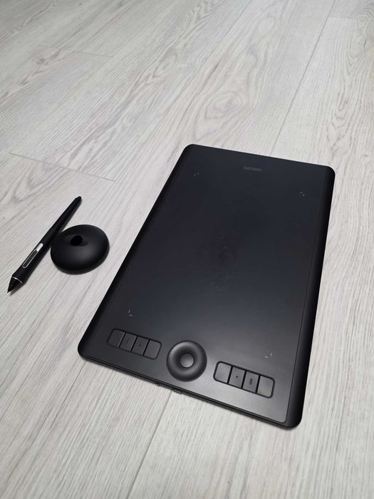 Tableta grafica Wacom Intuos PRO M