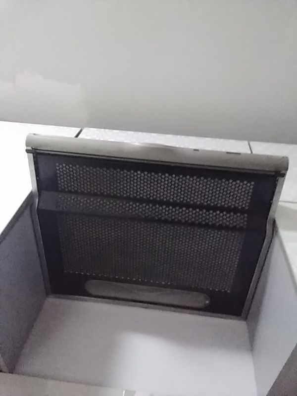 Вытяжка whirlpool работает