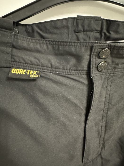 Pantaloni schi Mamut goretex.