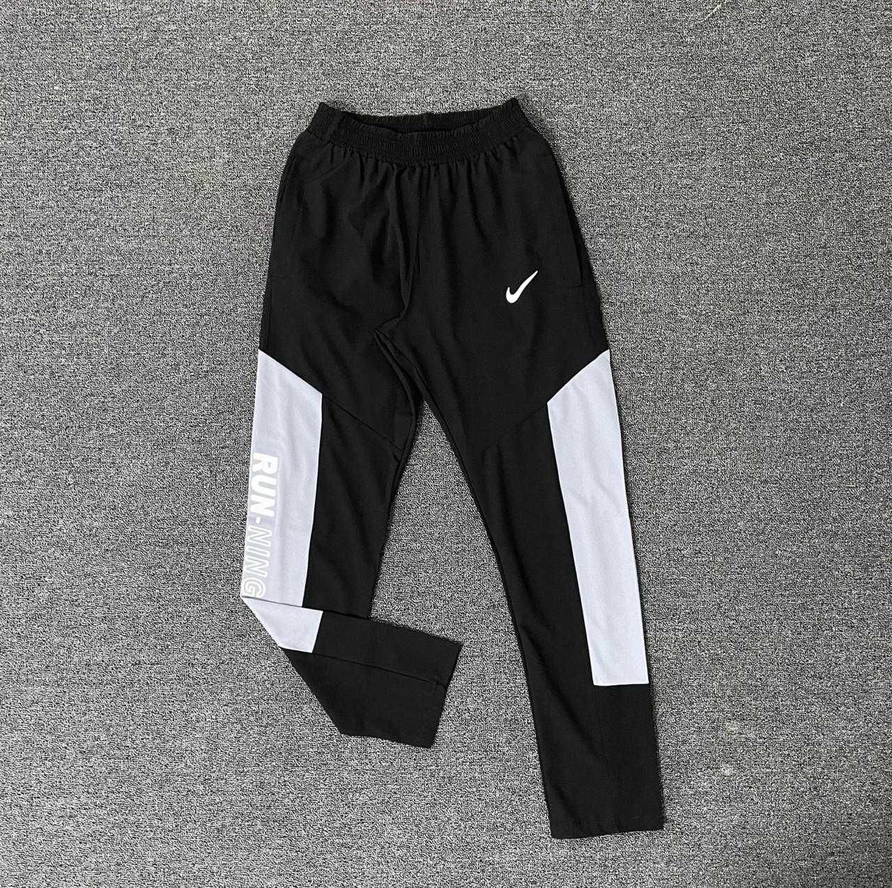 Мужские спортивные шорты Nike черные (2707)