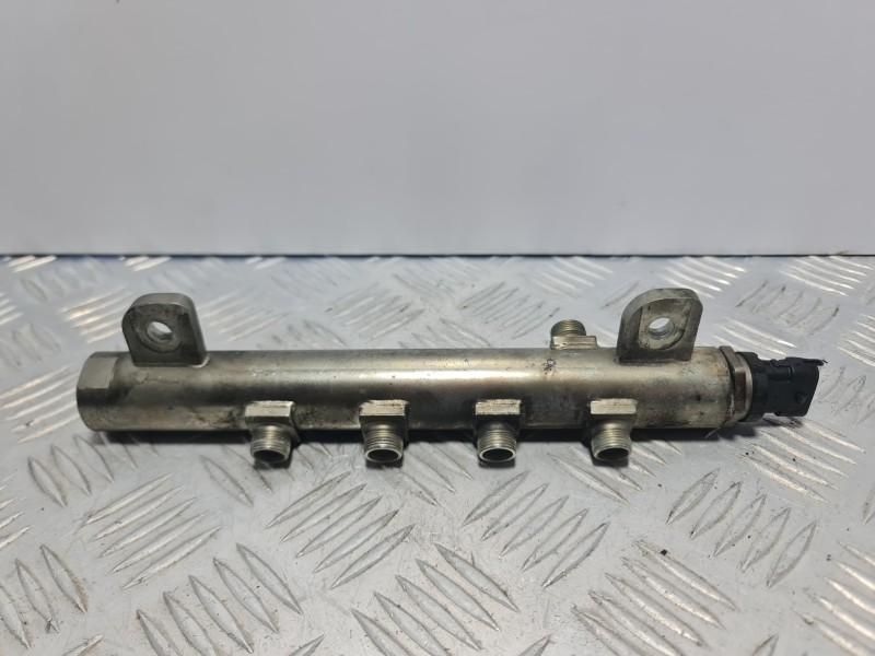 Rampa injectoare Fiat Linea 323 2.0 JTDM; 1.6 CDTI; 1.9 TTiD