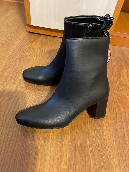 Ghete demi-sezon, mărimea 38