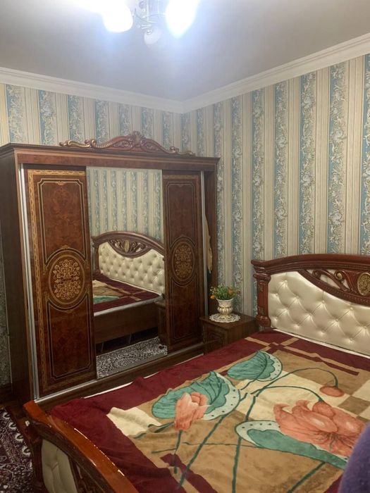 Sergili 7 da 90 kv uy kvartira sotiladi 4 xona