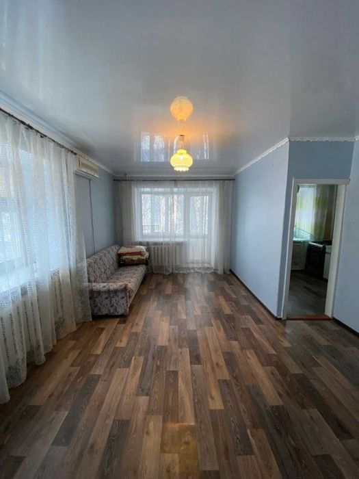 продается 1 ком квартира район Пединститут
