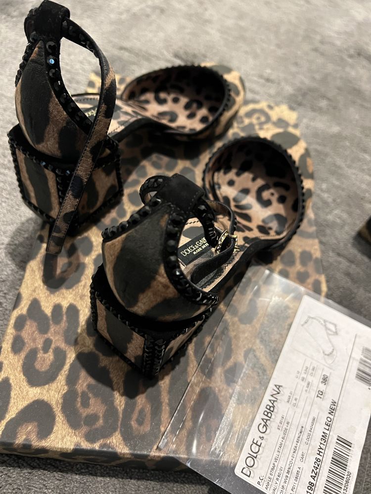 Vand pantofi Dolce & Gabbana