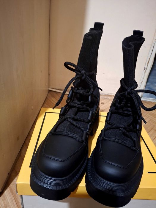 Зимни обувки ,боти