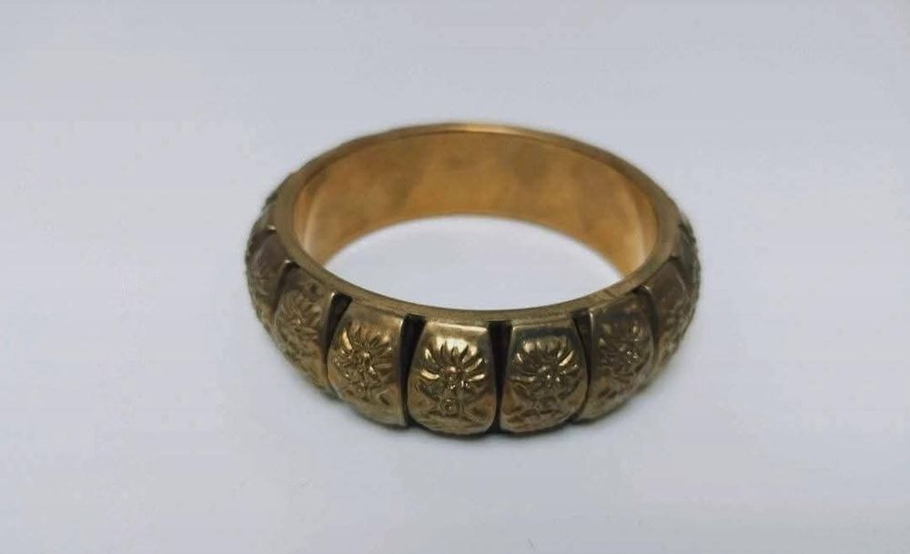 Veche bratara fixa din alama