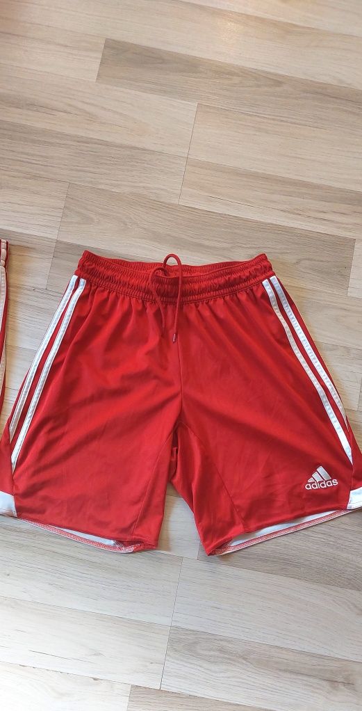Къси панталони-ADIDAS